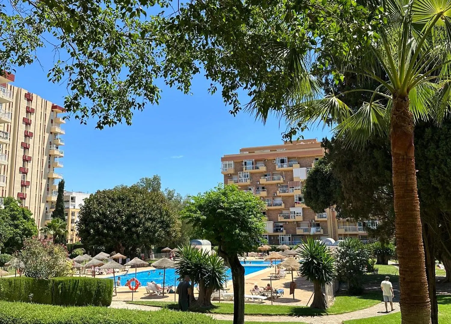 Acogedor Estudio Con Piscina Y Vistas Al Mar Бенальмадена 0*,
